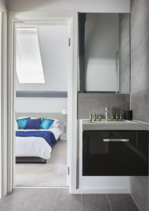 The Chapel Cottage By Ritual Stays Hemel Hempstead Exterior photo