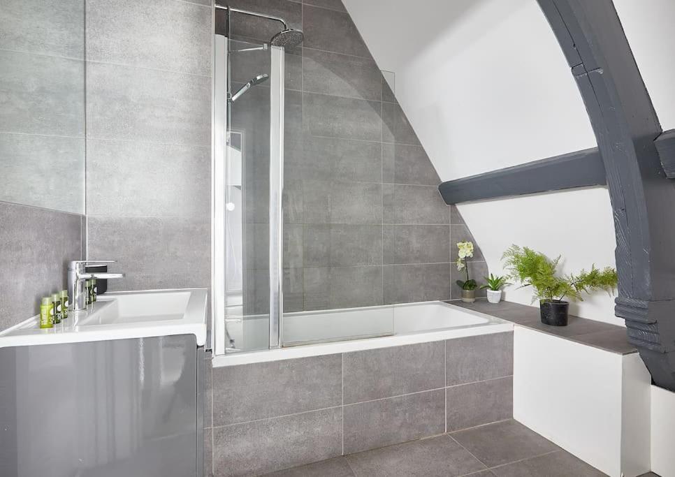 The Chapel Cottage By Ritual Stays Hemel Hempstead Exterior photo